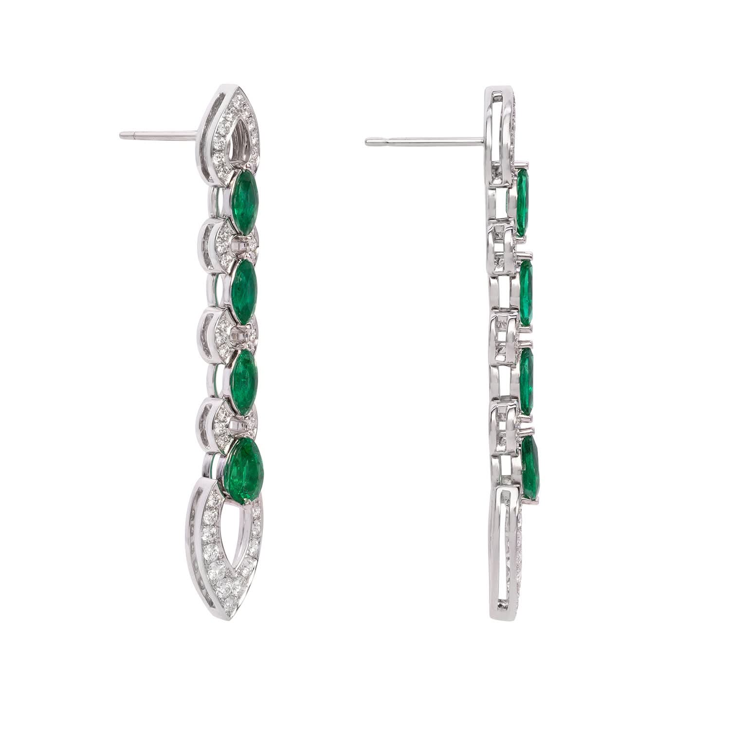 EMRLD ® divine drop earrings | 925 silver | Lab grown emeralds and Diamonds