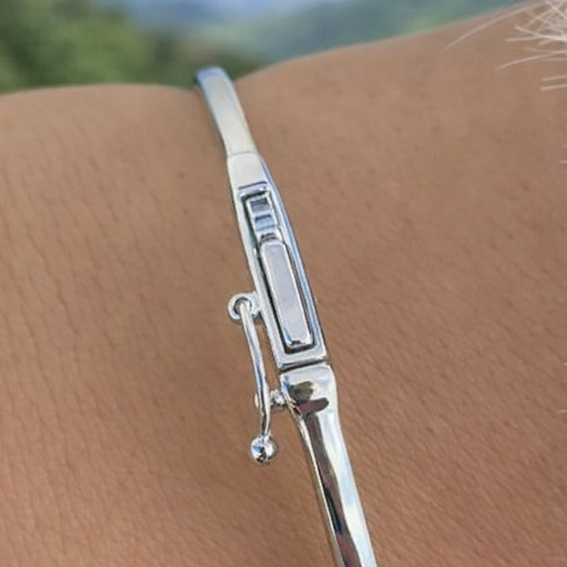 East West 1 CT Oval cut moissanite Bracelet | WOKE
