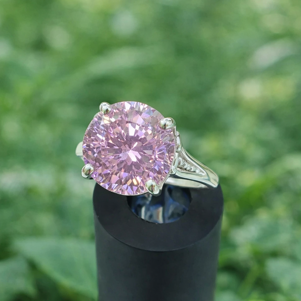 2 carat Pink Portugese Ring | WOKE