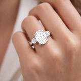Oval cut Lab Grown Diamond Ring in 9K/14K Gold |WOKE