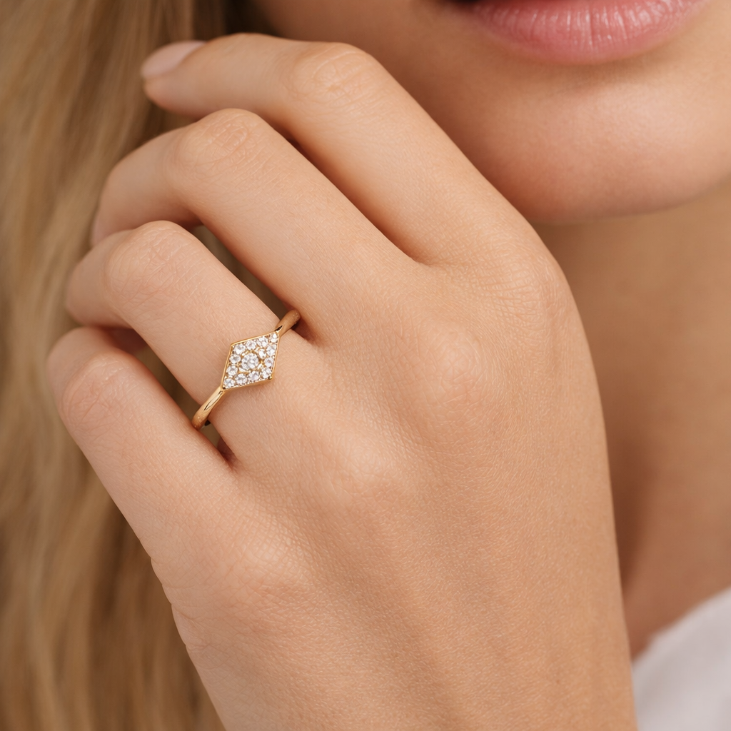 Round Cut Lab Grown Diamond Ring in 9K/14K Gold |WOKE