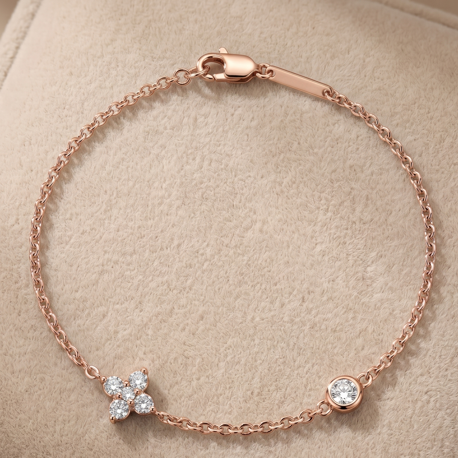 0.31 CT charms bracelet in 9K Gold/925 Silver |WOKE