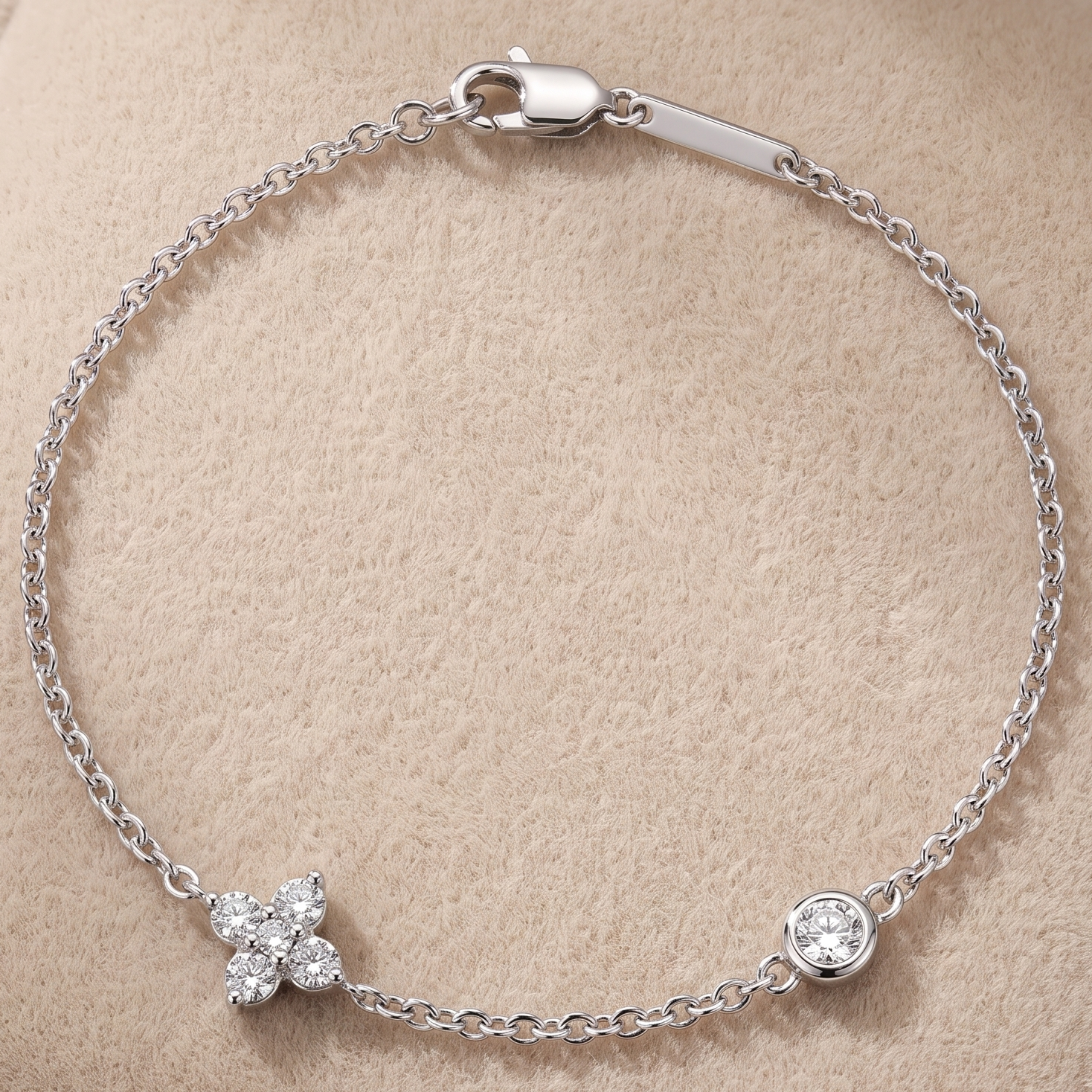 0.31 CT charms bracelet in 9K Gold/925 Silver |WOKE