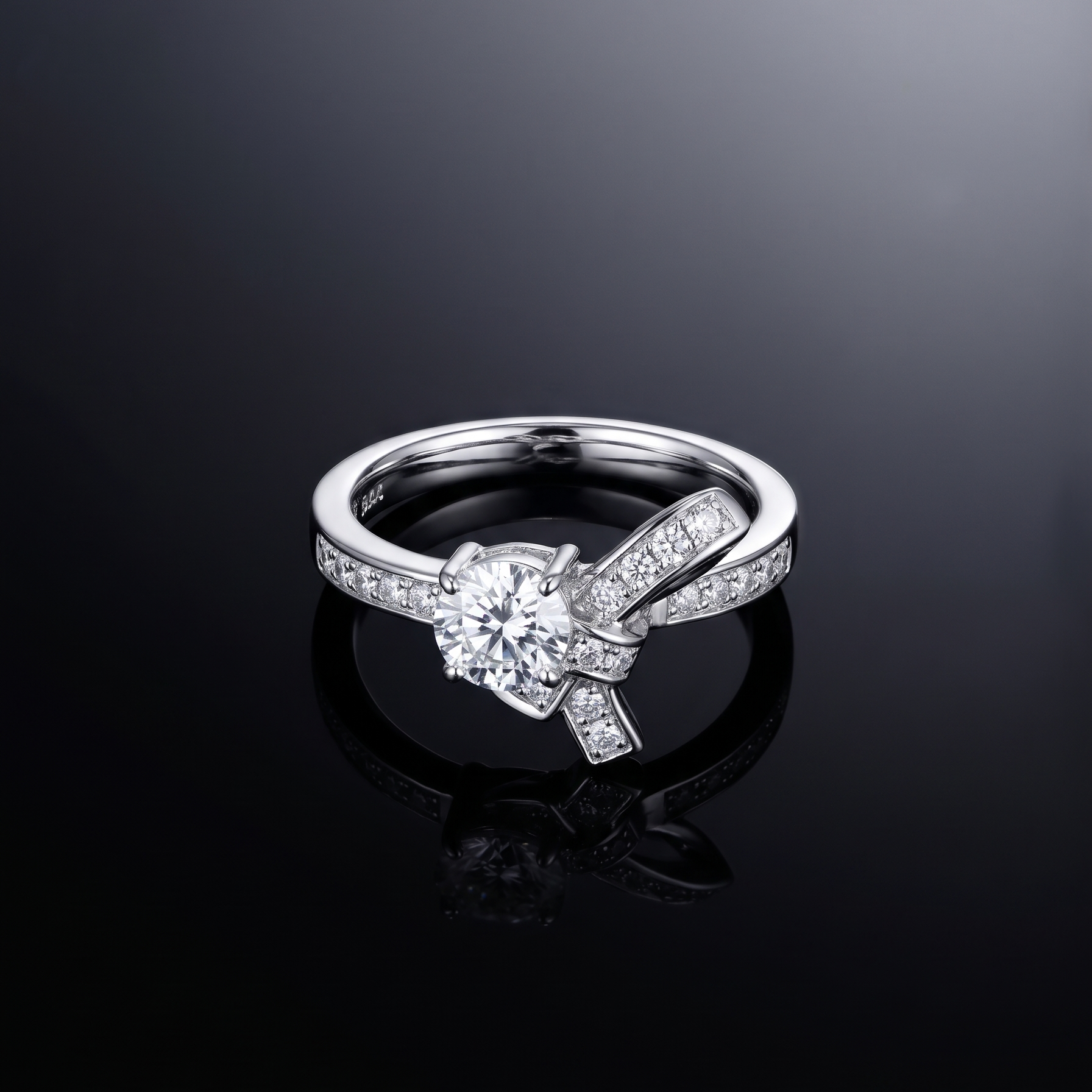 0.846 CT Round Moissanite Ring in 9K Gold/925 Silver |WOKE