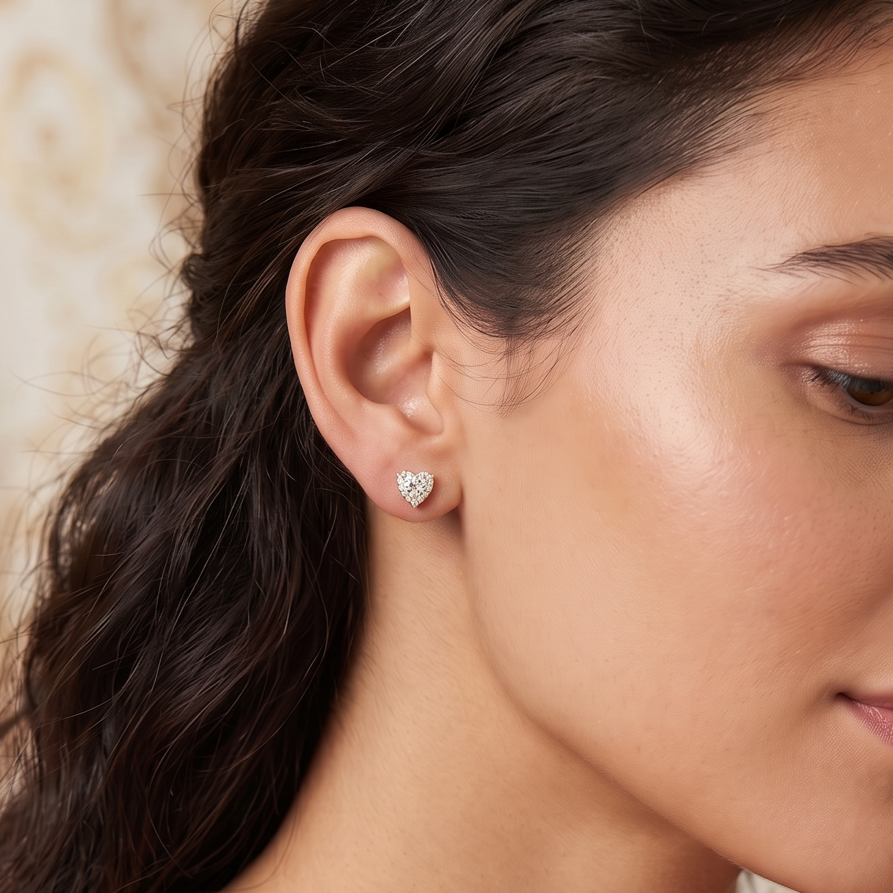 1 CT Heart Moissanite Studs in 9K Gold/925 Silver |WOKE