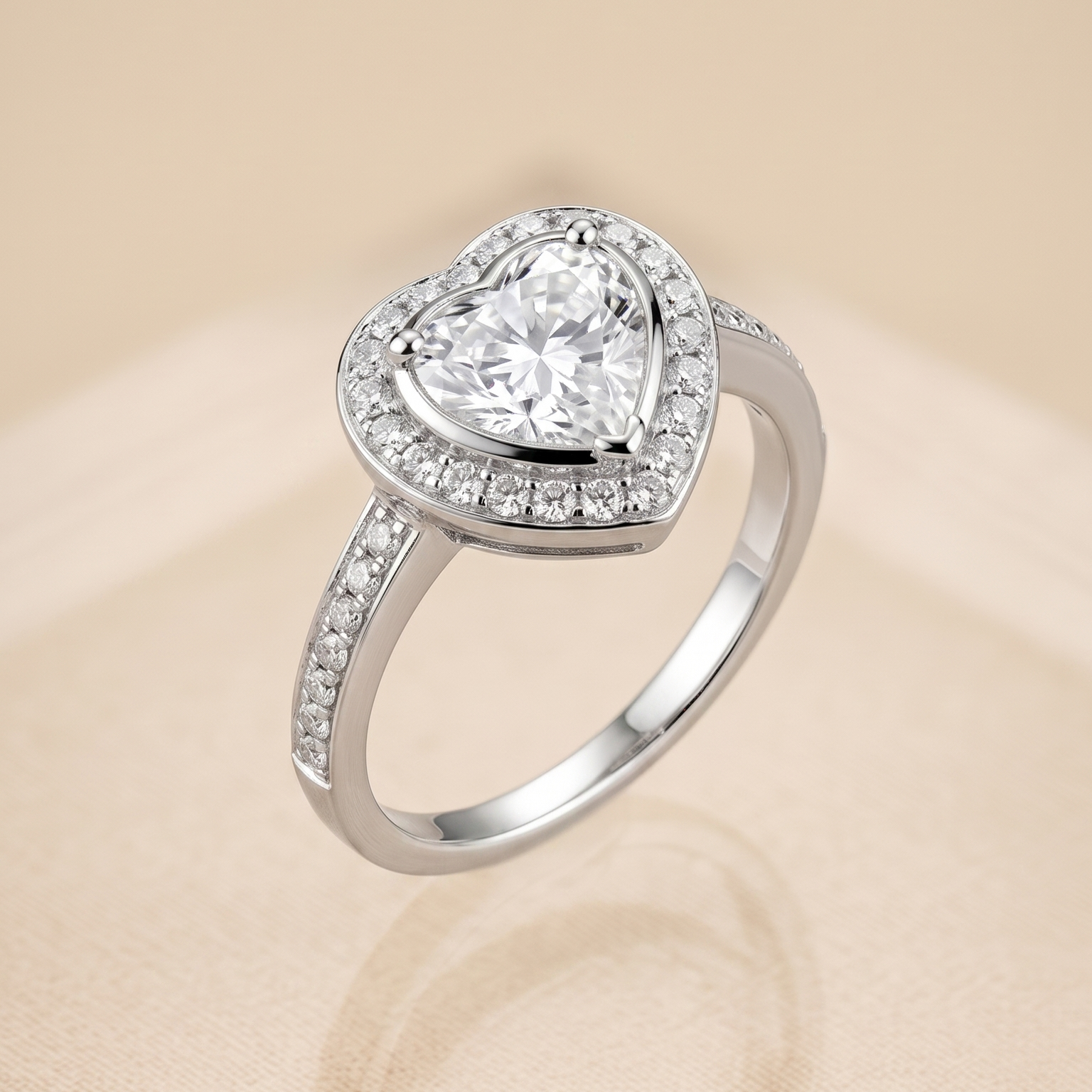 1 CT Heart Moissanite Ring | WOKE