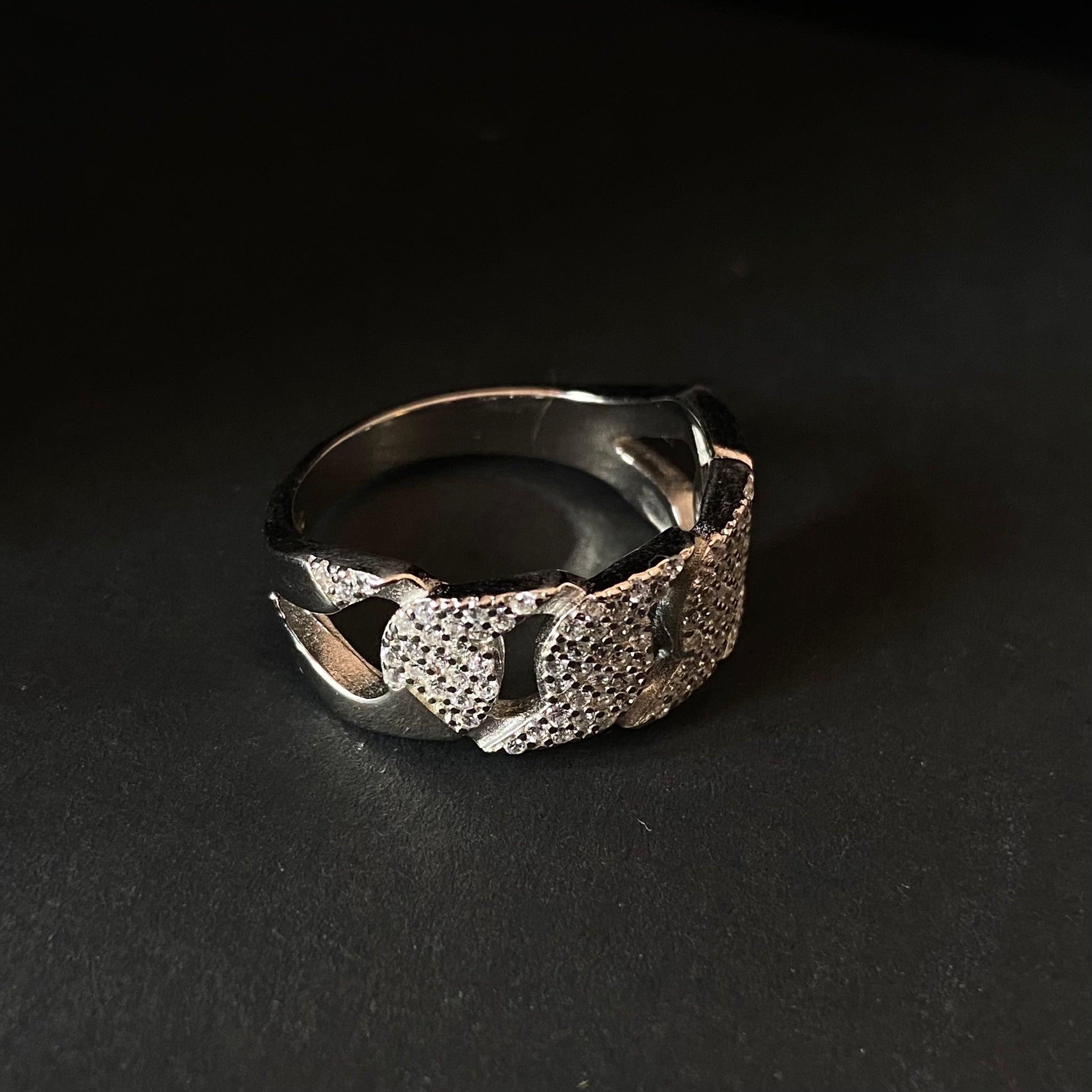 In 925 sterling silver