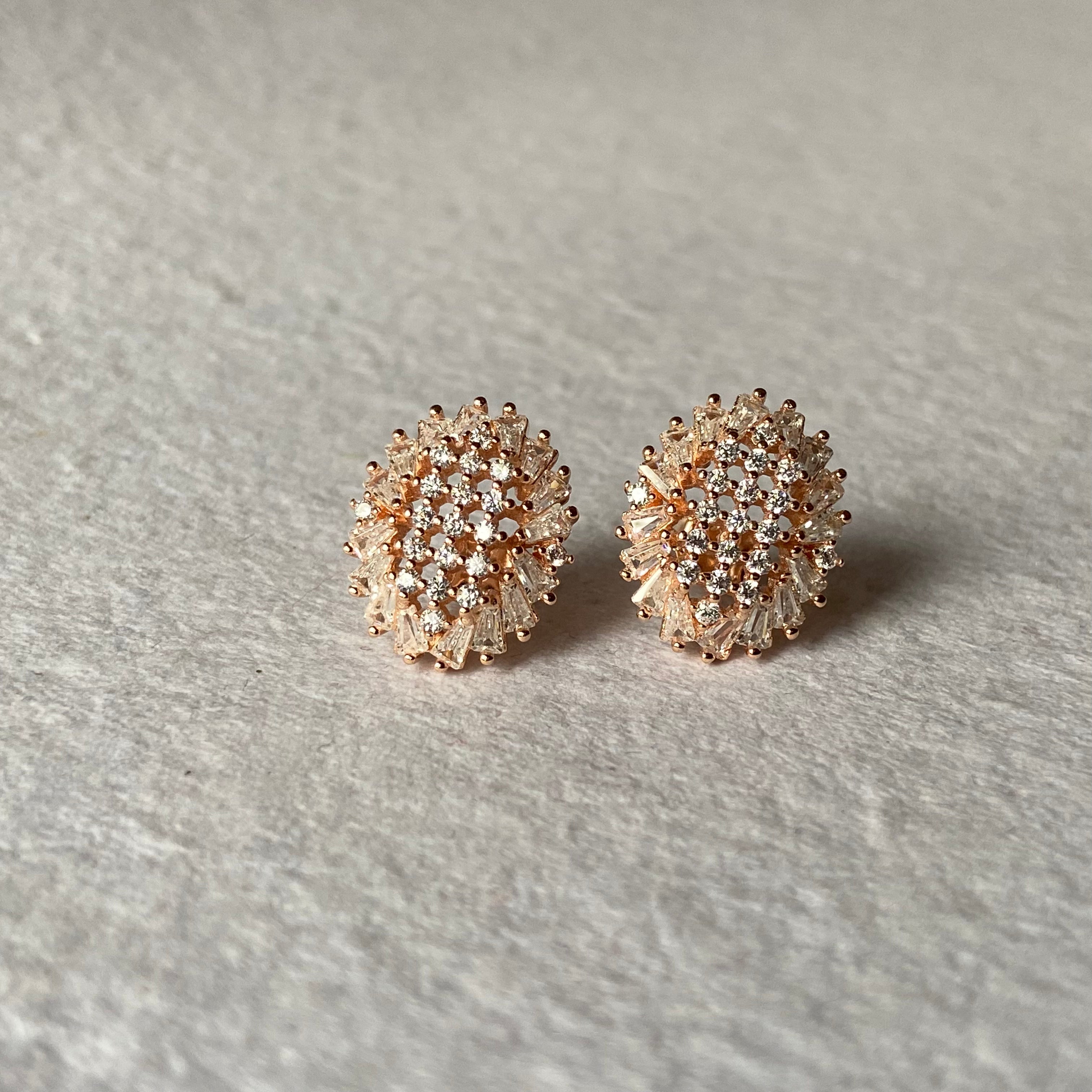 Oval baugutte studs