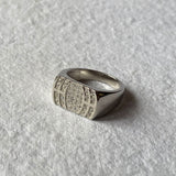 Flat Signet Waves centric ring | In 925 sterling silver