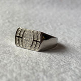 Flat Signet Waves centric ring | In 925 sterling silver