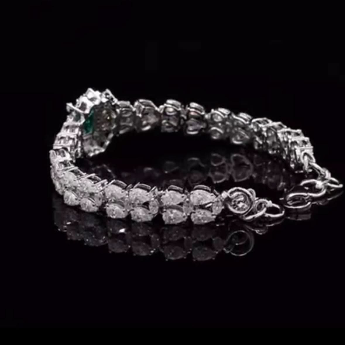 EMRLD ® DIAMOND studded earring | 925 silver | Lab grown emeralds and Diamonds