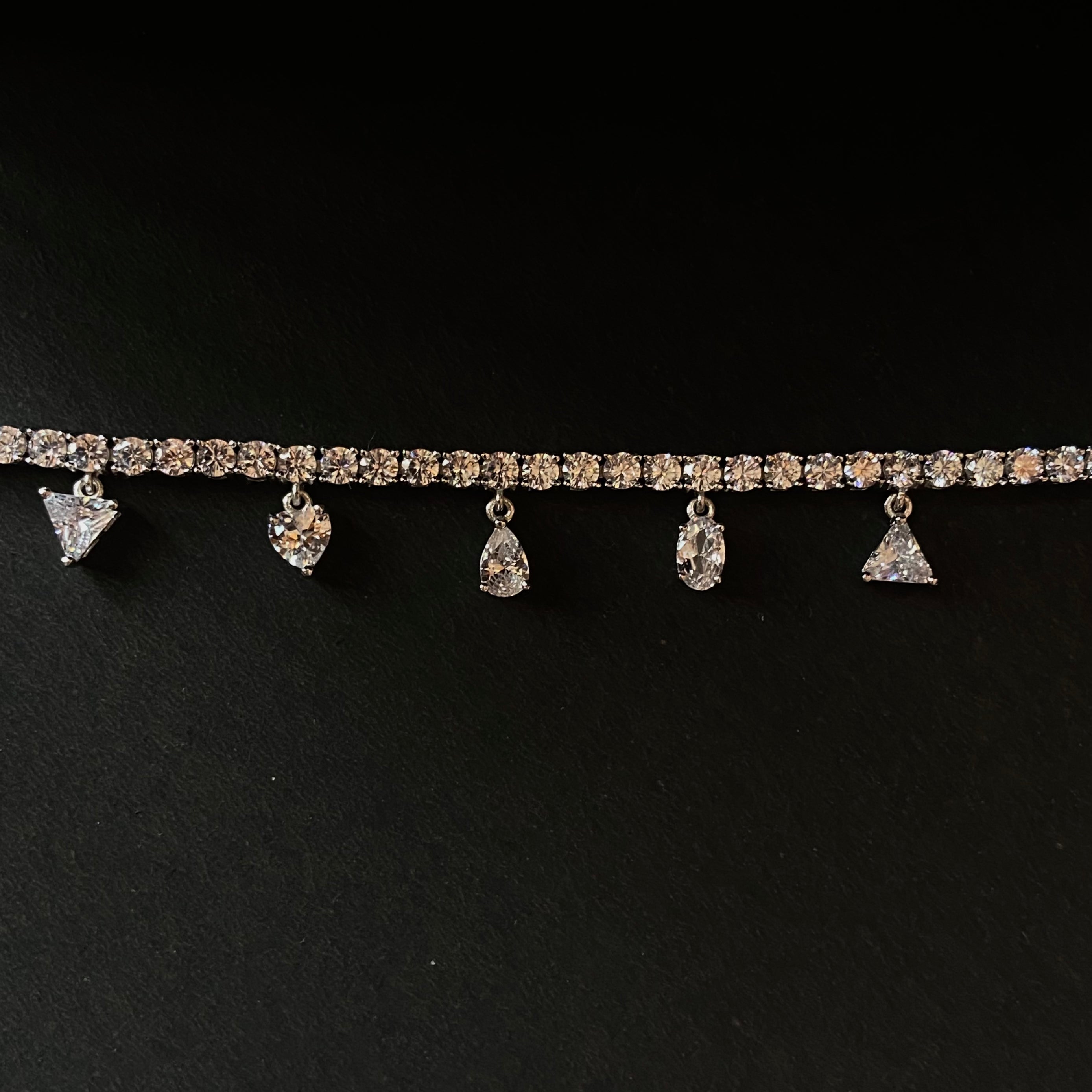 Tennis bracelet