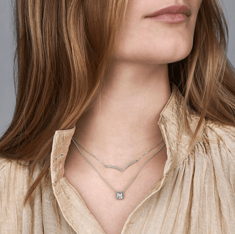 Halo Princess cut diamond pendant set | With chain in 925 silver