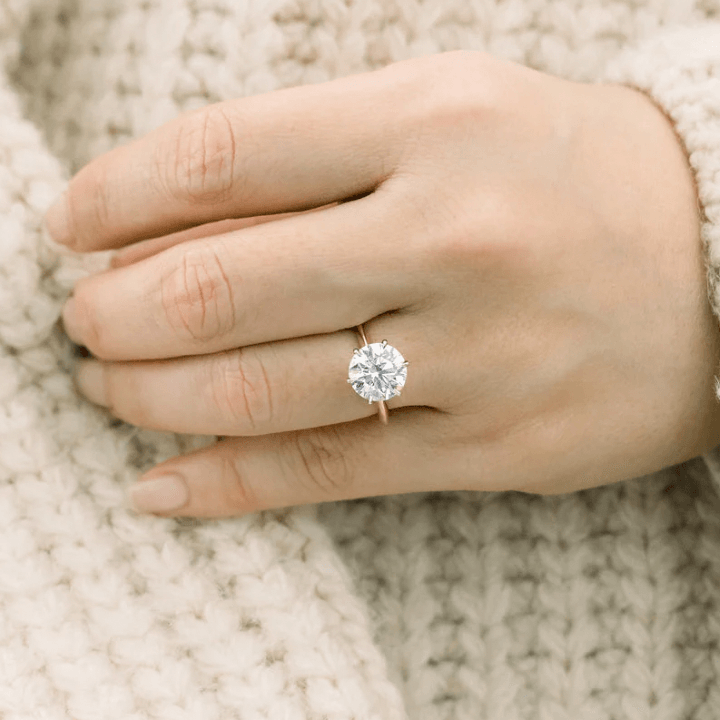 GRA certified moissanite