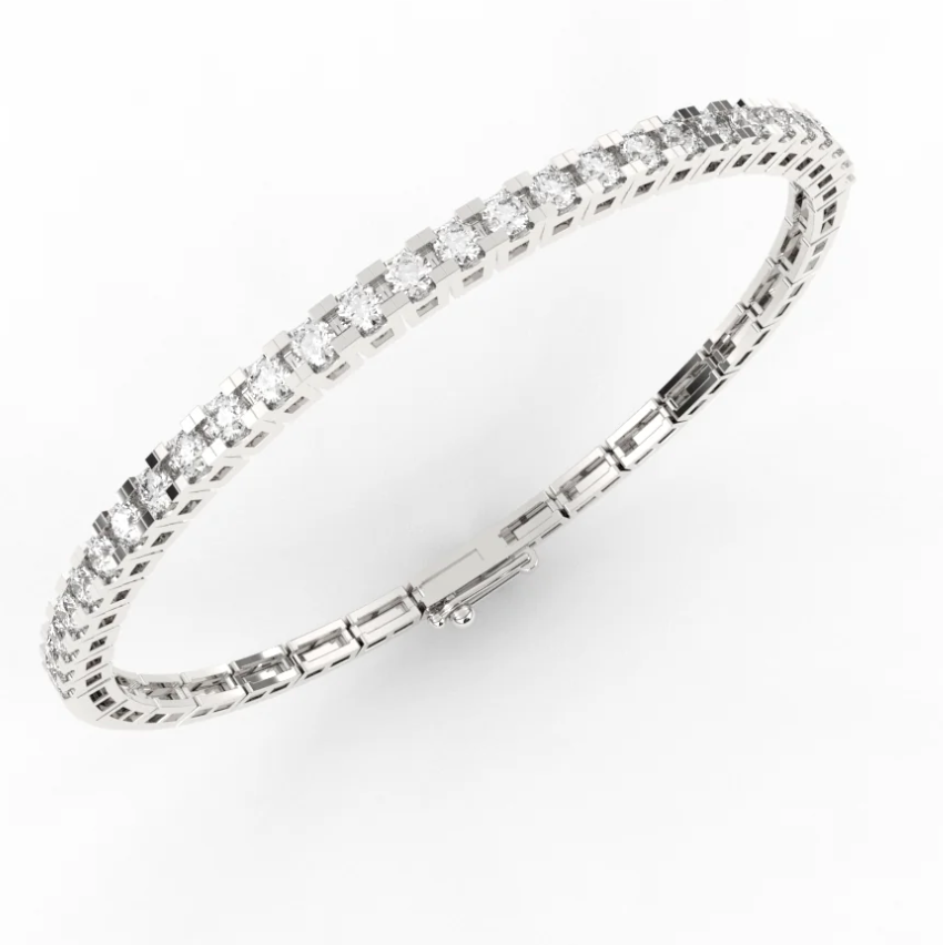 In 925 sterling silver and GRA certified moissanites