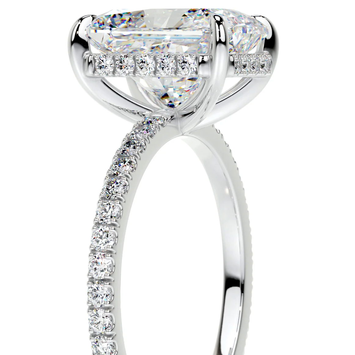 WOKE ™  Radiant cut VVS-EF Lab Grown Diamond ring in 14k GOLD
