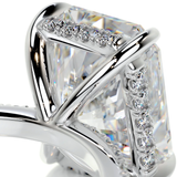 WOKE ™  Radiant cut VVS-EF Lab Grown Diamond ring in 14k GOLD