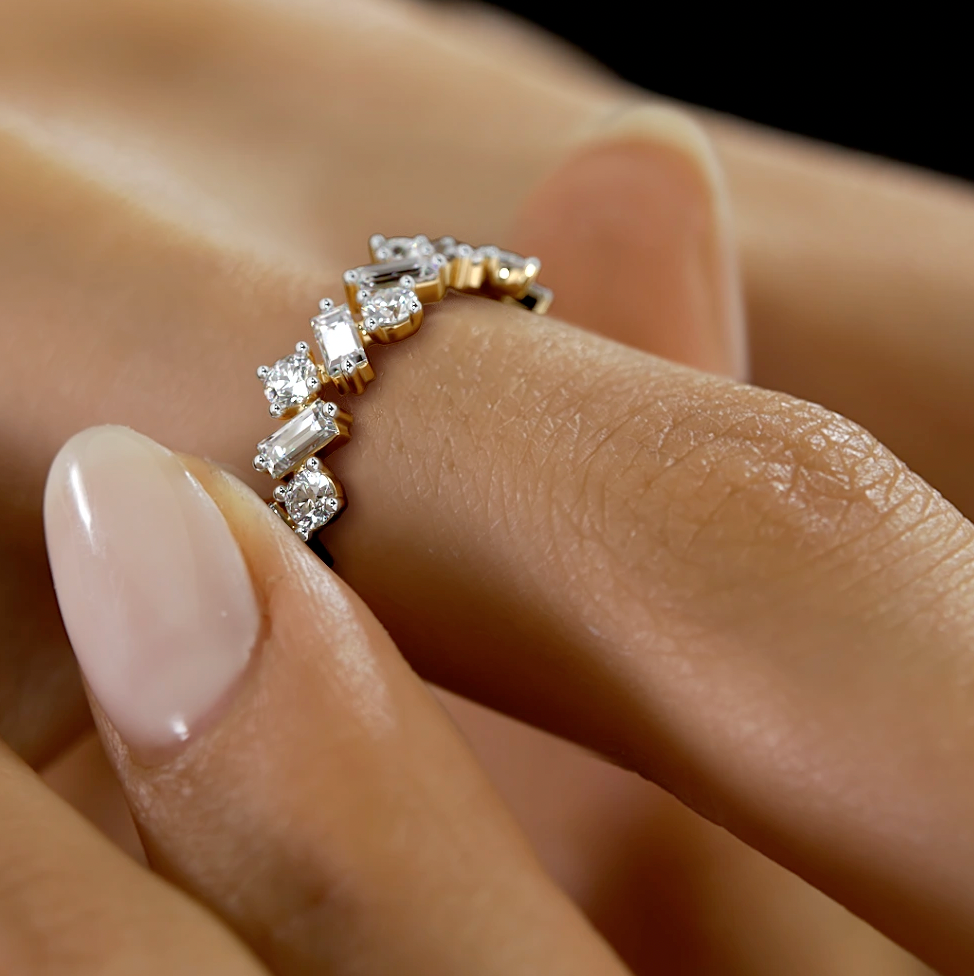 WOKE ™ 0.85 CARAT VVS-EF Baugette and round cut Lab Grown Diamond ring in 9K/14K/925 Silver
