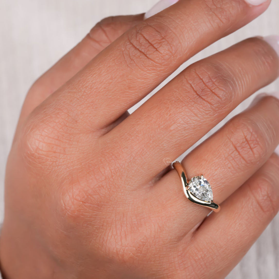 WOKE ™  1.51 CT Pear cut VVS-EF IGI Lab Grown Diamond ring in 14k GOLD