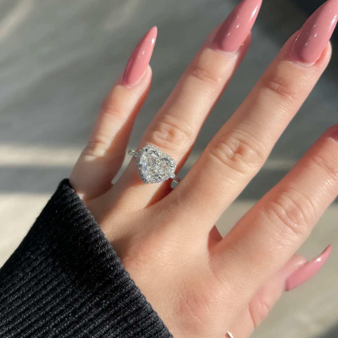 6 Ct Heart oval halo moissanite ring | Moissanite ring in 9K gold | GRA certified moissanites