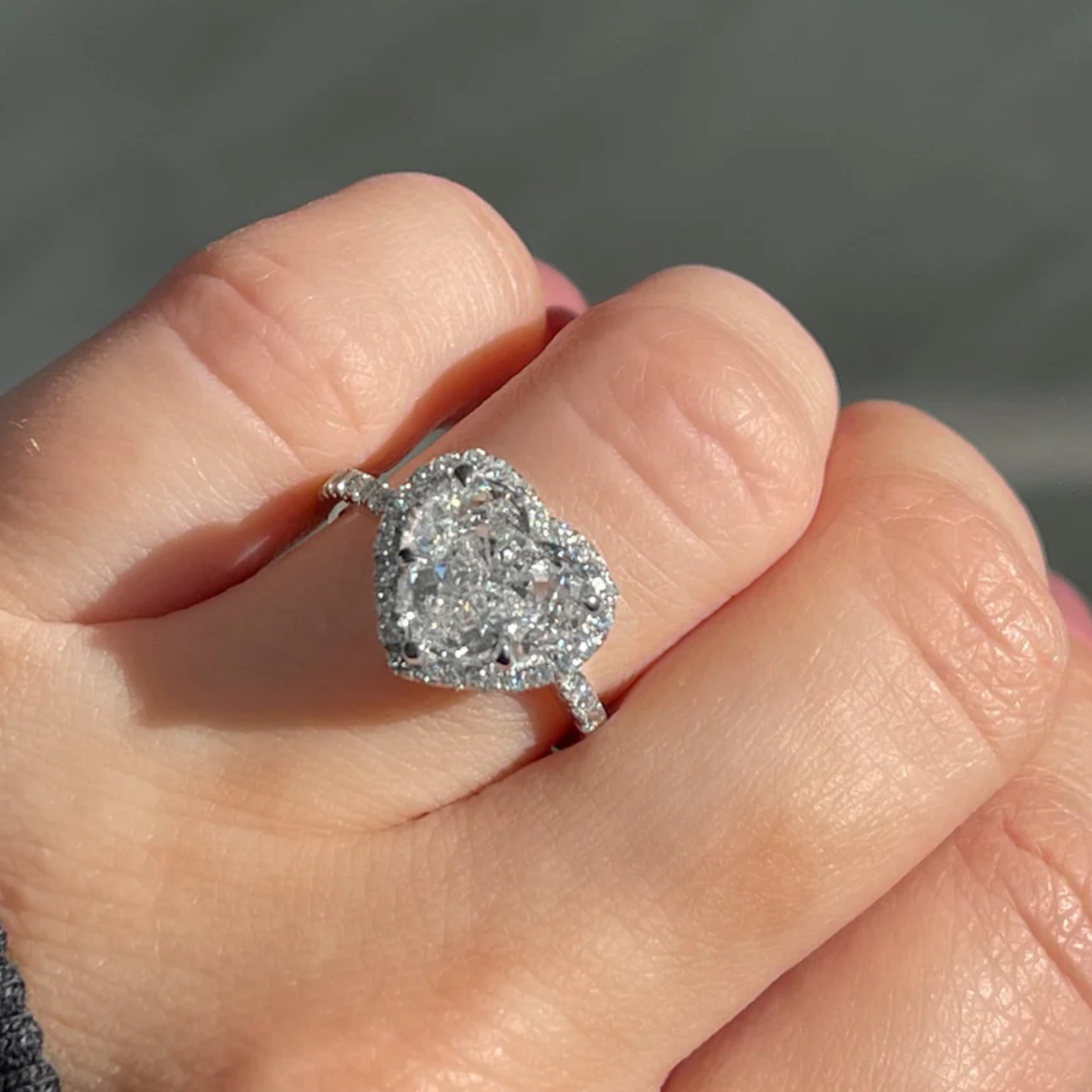 6 Ct Heart oval halo moissanite ring | Moissanite ring in 9K gold | GRA certified moissanites