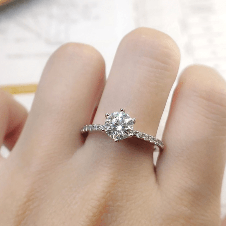 1 carat GRA certified moissanite round cut ring | GRA certified moissanite in 925 sterling silver 14k gold| GRA certified moissanite