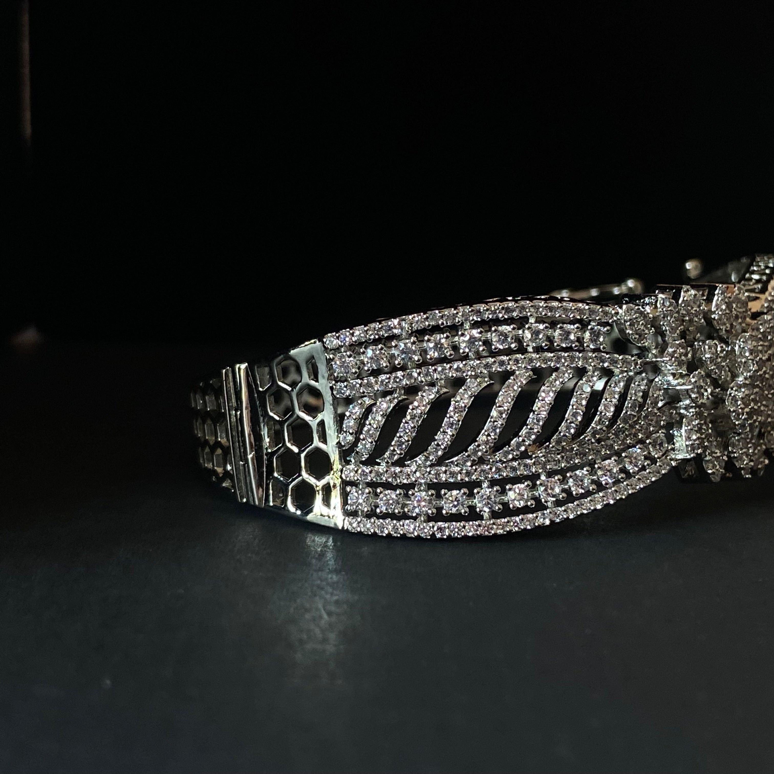 “WOKE” openable white gold Cluster crown bracelet