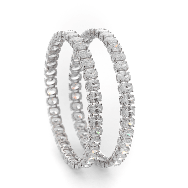 24.4 carats Solitaire cushion cut Bangles