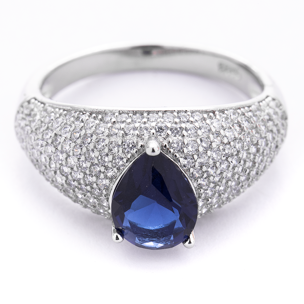 Sapphire bezel ring