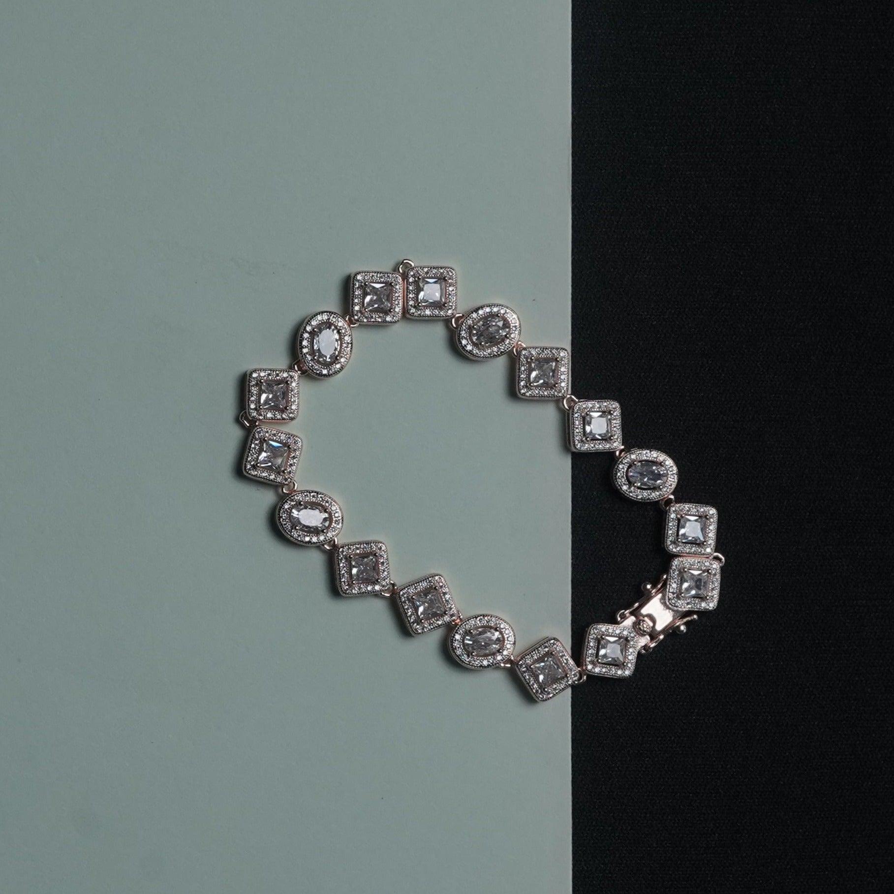 K-pop Solitaire bracelet (Rose gold)