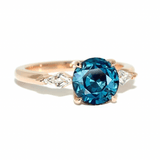 Sapphire baugutte ring| Moissanite ring and sapphires